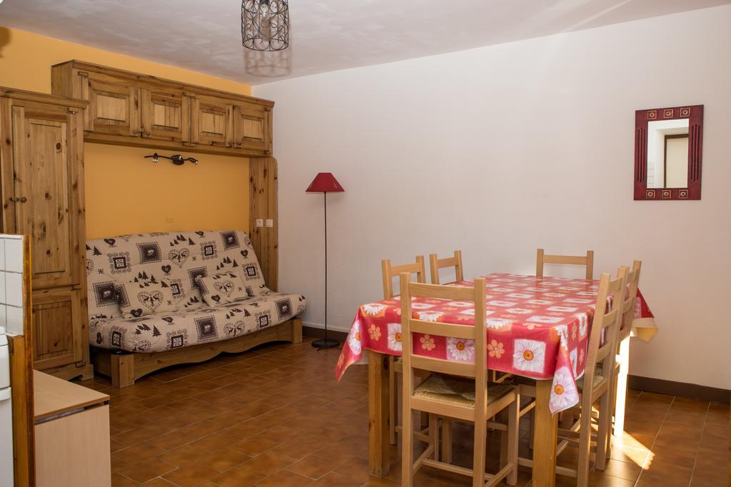 لو ساوز B&B Chalet La Providence الغرفة الصورة