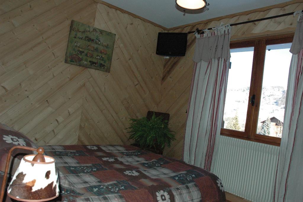 لو ساوز B&B Chalet La Providence الغرفة الصورة