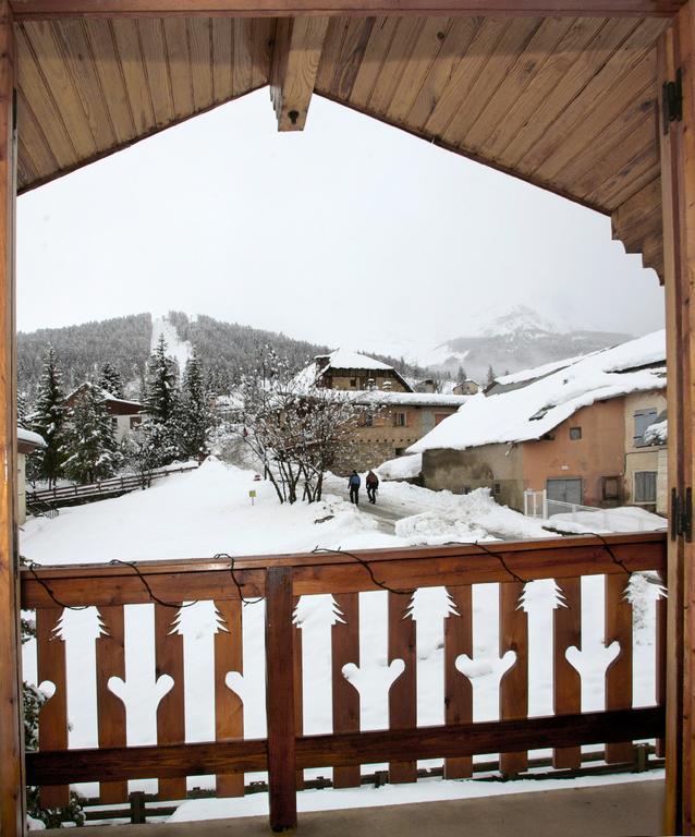 لو ساوز B&B Chalet La Providence الغرفة الصورة