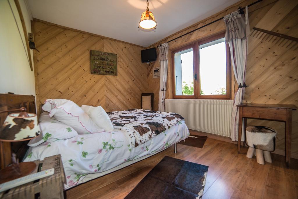 لو ساوز B&B Chalet La Providence الغرفة الصورة